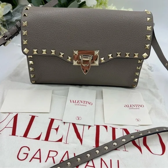 SOLD!!!! Women’s Valentino Garavani grey calf, skin leather shoulder bag - Picture 4 of 16